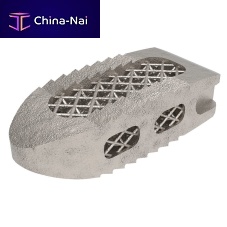 Thoraco-lumbar interbody fusion cage Tra-Tiposteriortitanium