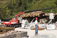 Truck-mounted crane F120B.2 e-dynamic telescopicfor constructionforestry