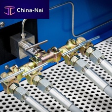 4-way manifold steel