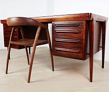 Scandinavian design desk 1960-69woodenwith storage compartment4-legged