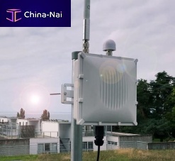 Air traffic ADS-B G-1090 receiverfor airportwith integrated GPS