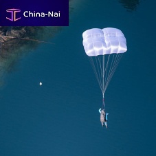 Performance parachute Yeti ULcrossrescuesingle place