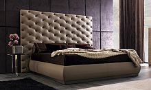 Double bed RICHARDChesterfieldupholsteredwith headboard
