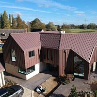 Zinc roofing elZinc RAINBOW® REDpitchedroundedzinc-titanium