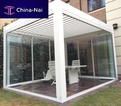 Wall-mounted pergola SEESKY-BIO self-supportingmetalwith mobile slats
