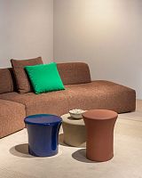 Contemporary coffee table Fun�Gopolymerpolymerround