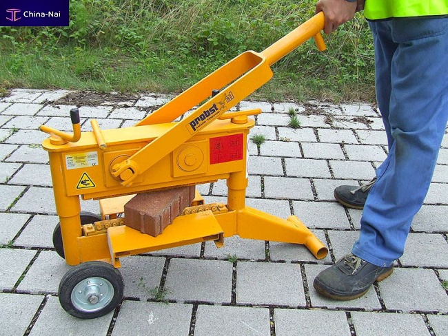 Block cutter Block cutter