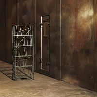 Free-standing bookcase DEFRAMEcontemporarymetalblack