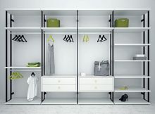 Contemporary walk-in wardrobe A5lacquered woodmetal