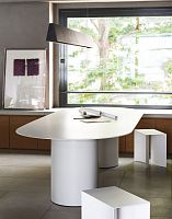 Contemporary table MM8aluminumaluminum baseoval