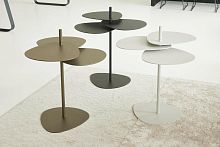 Design side table FLOWERwoodenlacquered aluminumlacquered aluminum base