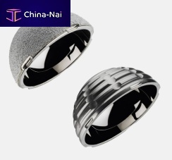 Cemented or non-cemented acetabular prosthesis SYMBOL®