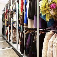 Industrial design walk-in wardrobe TEXTILBLOCmetalgraycommercial