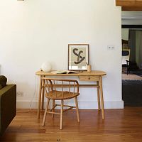 Free-standing desk Hardycontemporaryoakcurved