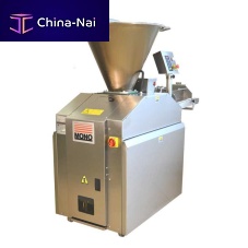 Automatic dough divider volumetricon casters