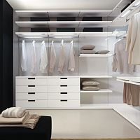 Contemporary walk-in wardrobe EXTRAlacquered woodwith built-in light